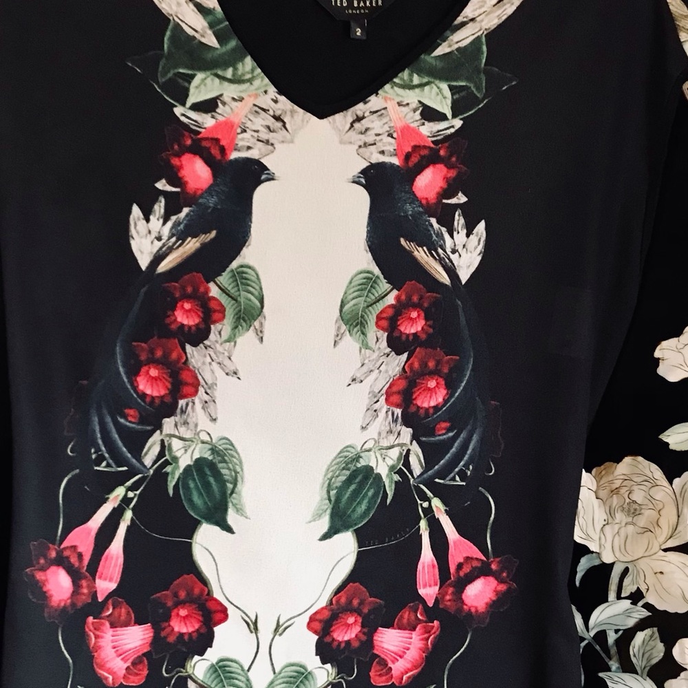 🐼Ted Baker black top with black birds